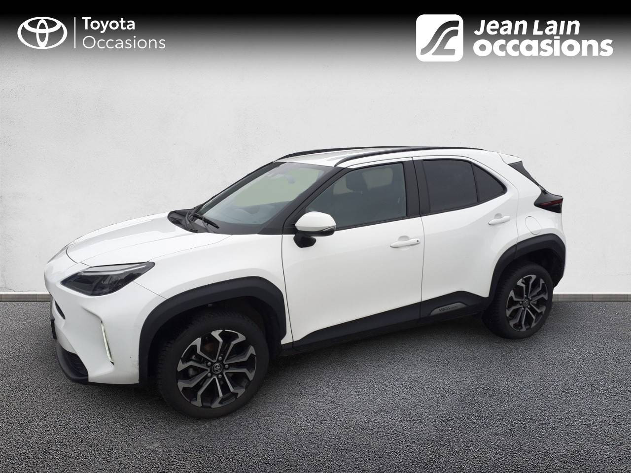 Vente en ligne TOYOTA YARIS CROSS HYBRIDE Yaris Cross Hybride 116h AWD-i Design de 2023 au prix de 25 590 €