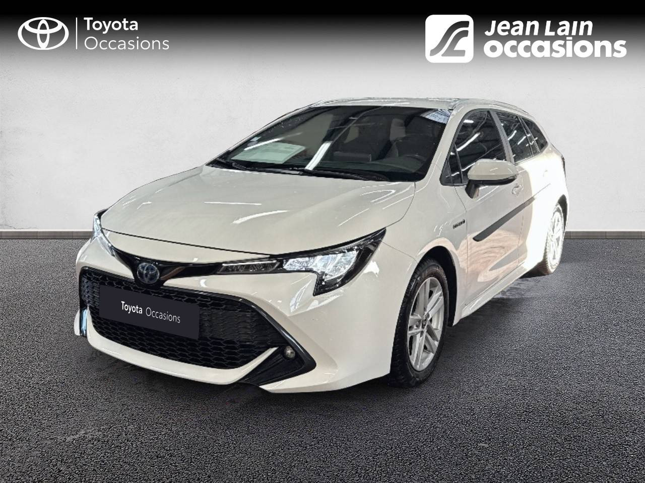 Vente en ligne TOYOTA COROLLA TOURING SPORTS HYBRIDE Corolla Touring Sports Hybride 122h Dynamic de 2020 au prix de 20 490 €