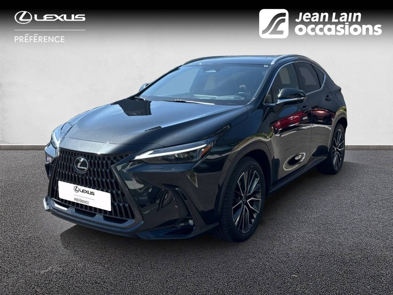Vente en ligne LEXUS NX NX 450h+ 4WD Hybride Rechargeable Executive de 2023 au prix de 51 890 €