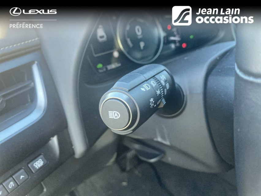 LEXUS UX MY21 UX 250h 2WD Premium Edition 30/12/2021
                                                     en vente à Annonay - Image n°19