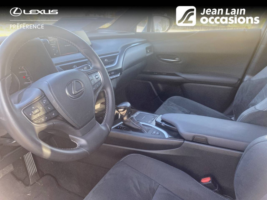 LEXUS UX MY21 UX 250h 2WD Premium Edition 30/12/2021
                                                     en vente à Annonay - Image n°11