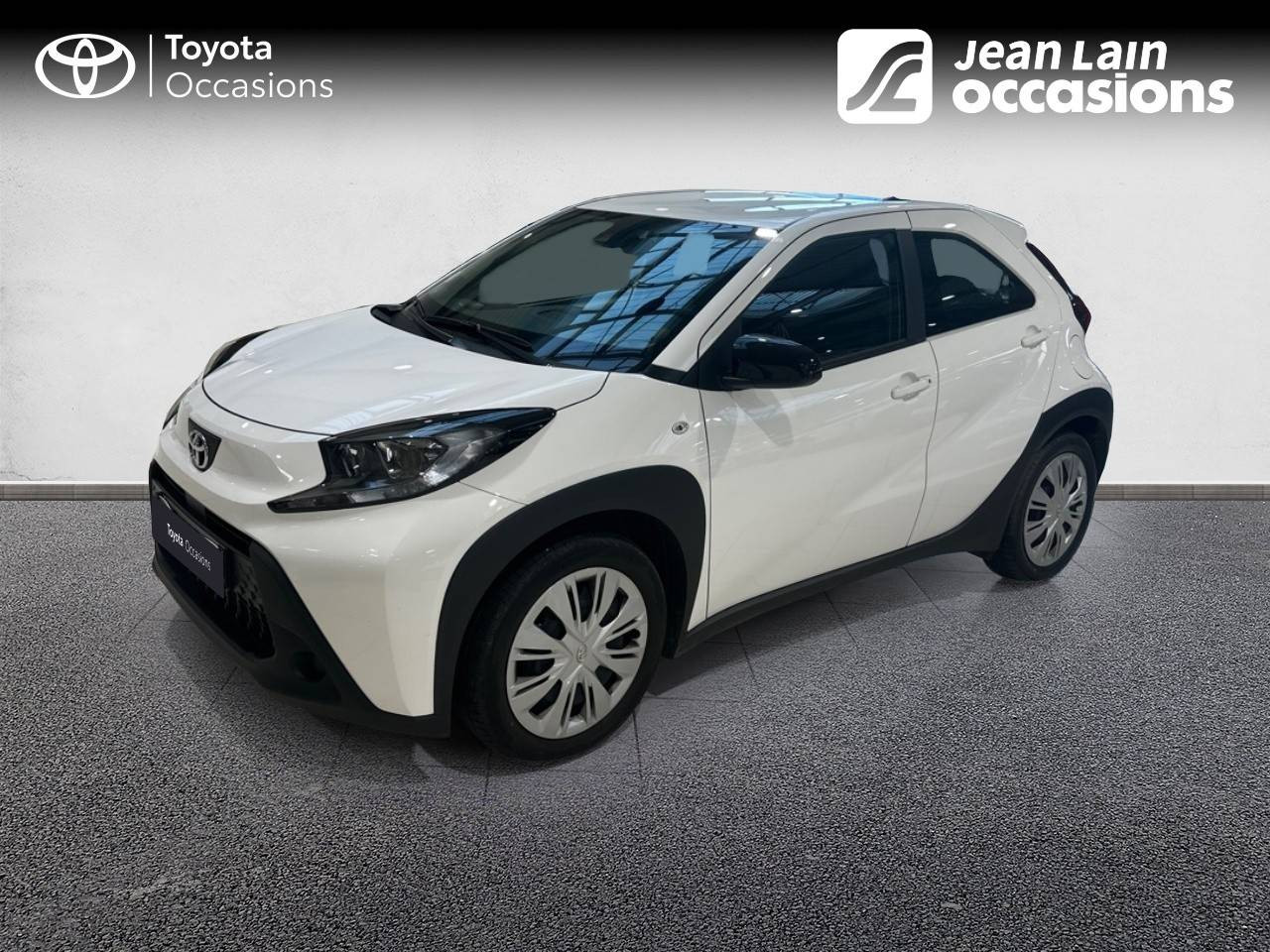 Vente en ligne TOYOTA AYGO X Aygo X 1.0 VVT-i 72 Dynamic de 2023 au prix de 15 290 €