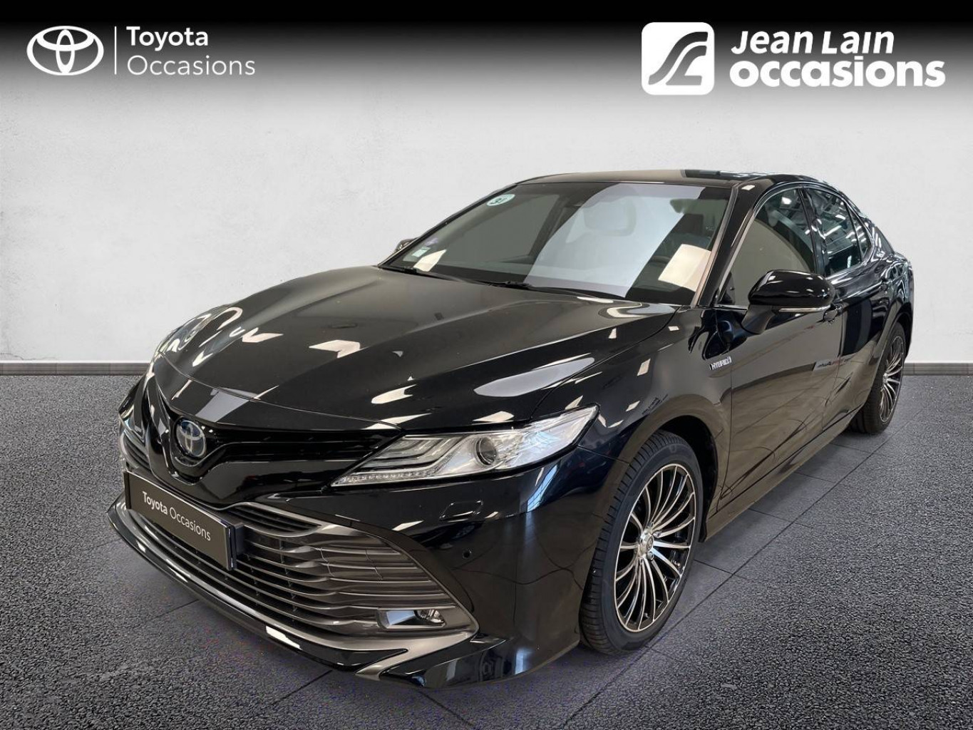 TOYOTA Camry Hybride 218ch 2WD Lounge d’occasion de 2020 avec 13690 kms