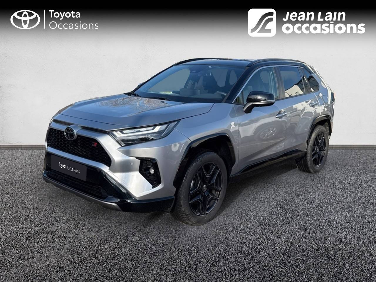 Vente en ligne TOYOTA RAV4 HYBRIDE MY23 RAV4 Hybride 222 ch AWD-i GR SPORT de 2024 au prix de 48 290 €