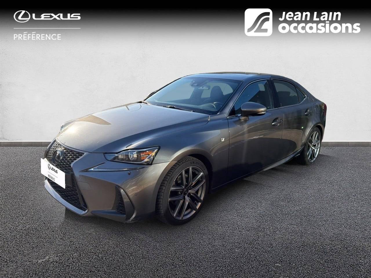 Vente en ligne LEXUS IS MY20 IS 300h F SPORT de 2020 au prix de 31 990 €