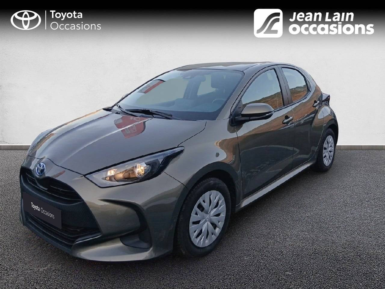 Vente en ligne TOYOTA YARIS HYBRIDE MY22 Yaris Hybride 116h Dynamic de 2023 au prix de 19 290 €