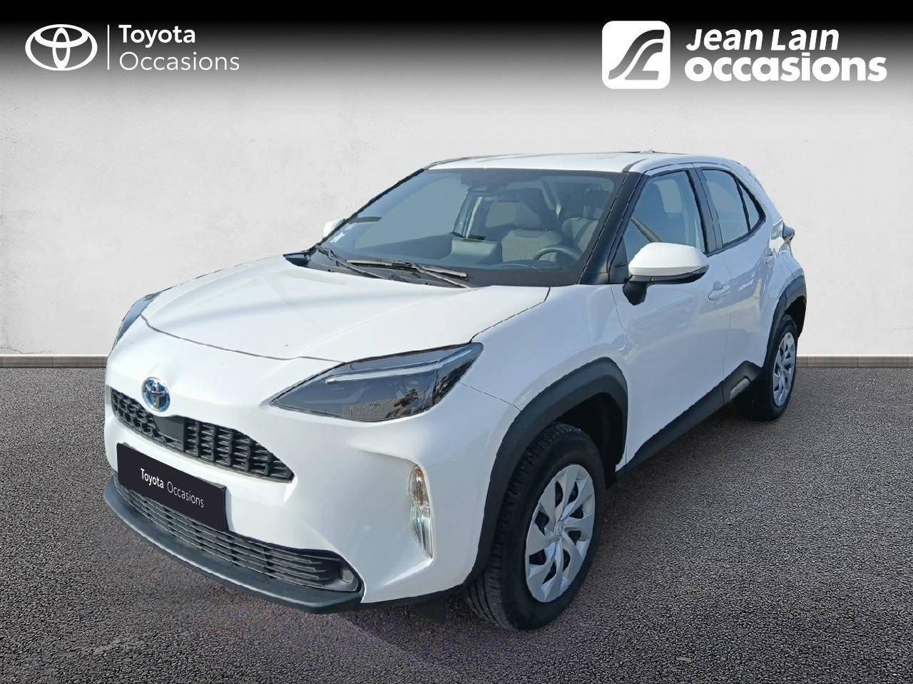 Vente en ligne TOYOTA YARIS CROSS HYBRIDE Yaris Cross Hybride 116h 2WD Dynamic de 2023 au prix de 21 400 €