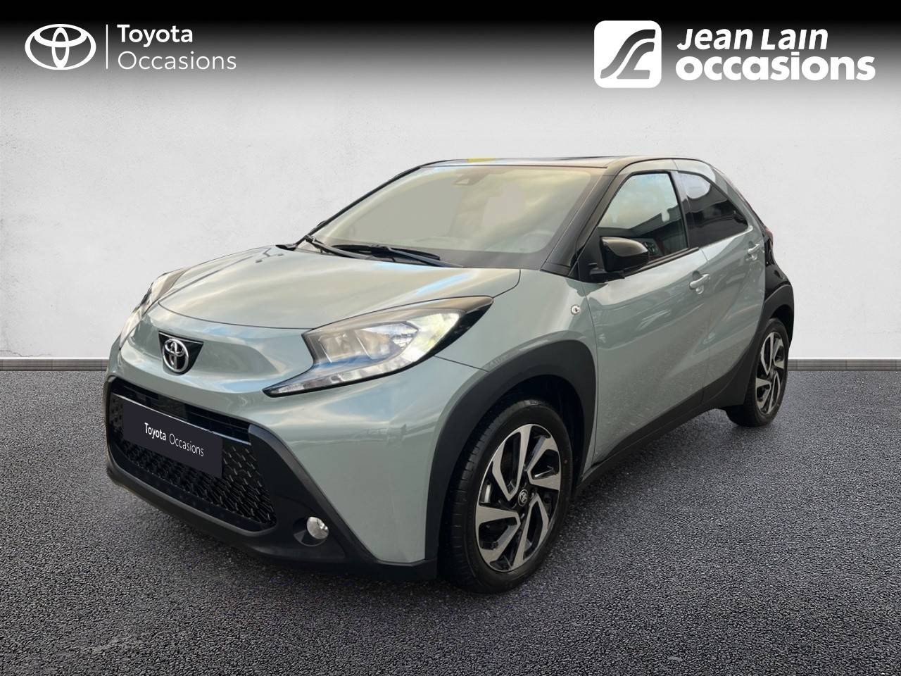 Vente en ligne TOYOTA AYGO X Aygo X 1.0 VVT-i 72 Design de 2024 au prix de 15 690 €