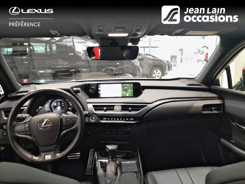 LEXUS UX UX 250h 4WD F SPORT Executive 03/05/2021
                                                     en vente à La Motte-Servolex - Image n°18