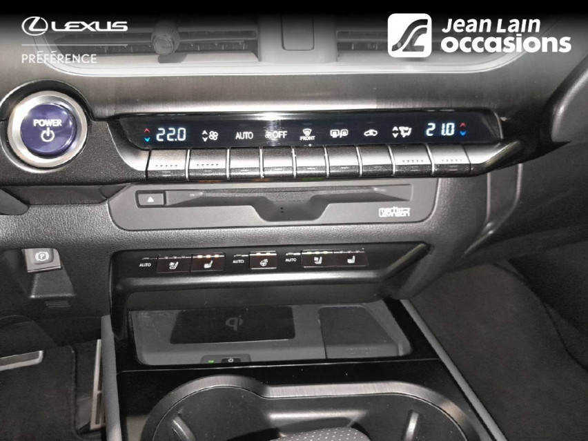 LEXUS UX UX 250h 4WD F SPORT Executive 03/05/2021
                                                     en vente à La Motte-Servolex - Image n°14