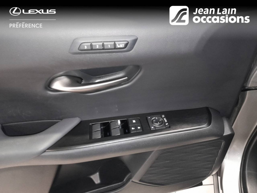 LEXUS UX UX 250h 4WD F SPORT Executive 03/05/2021
                                                     en vente à La Motte-Servolex - Image n°20