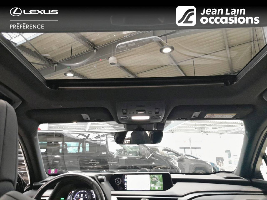 LEXUS UX UX 250h 4WD F SPORT Executive 03/05/2021
                                                     en vente à La Motte-Servolex - Image n°19
