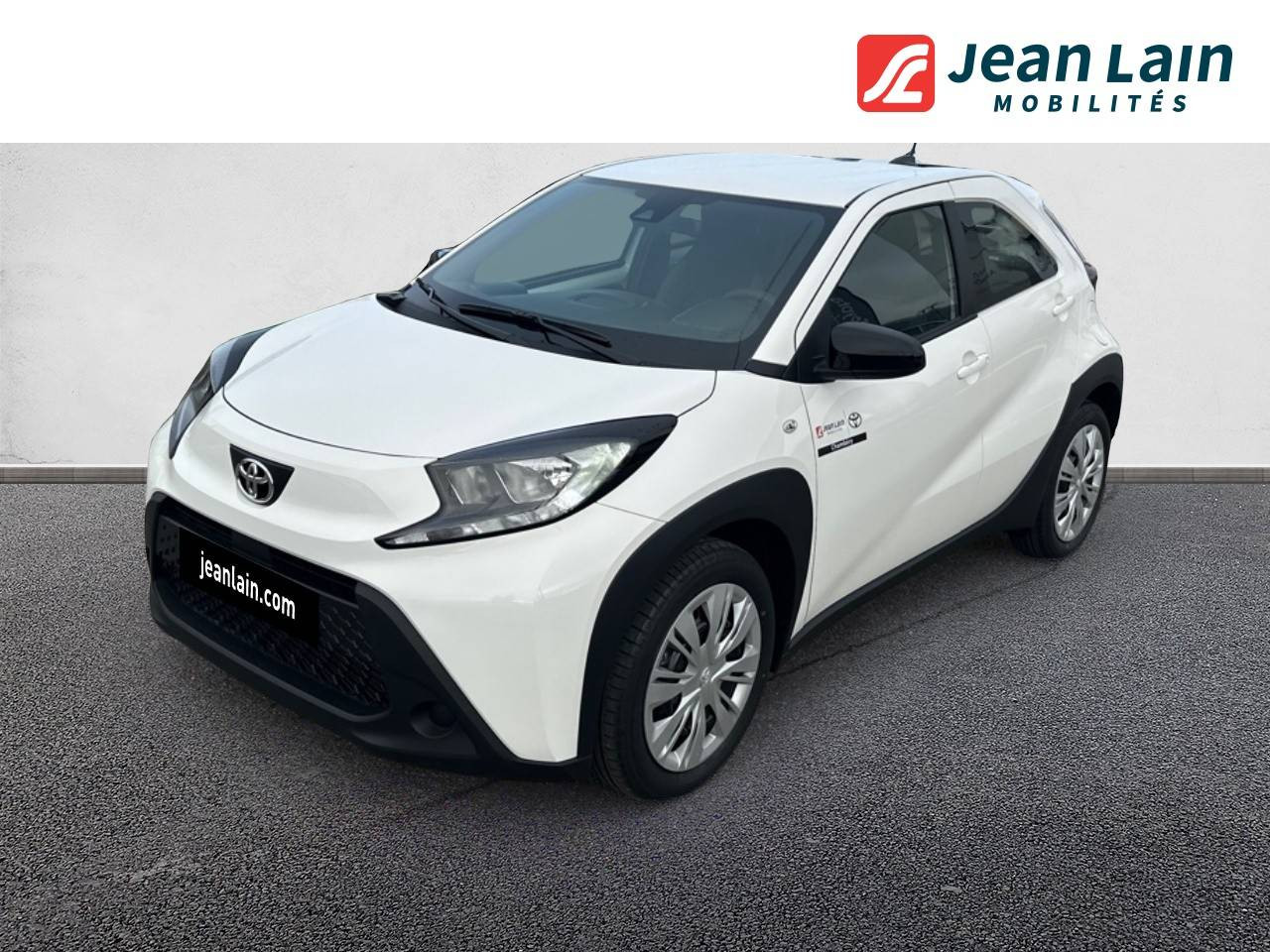 Vente en ligne TOYOTA AYGO X Aygo X 72CH BVM5 Dynamic de 2025 au prix de 17 490 €