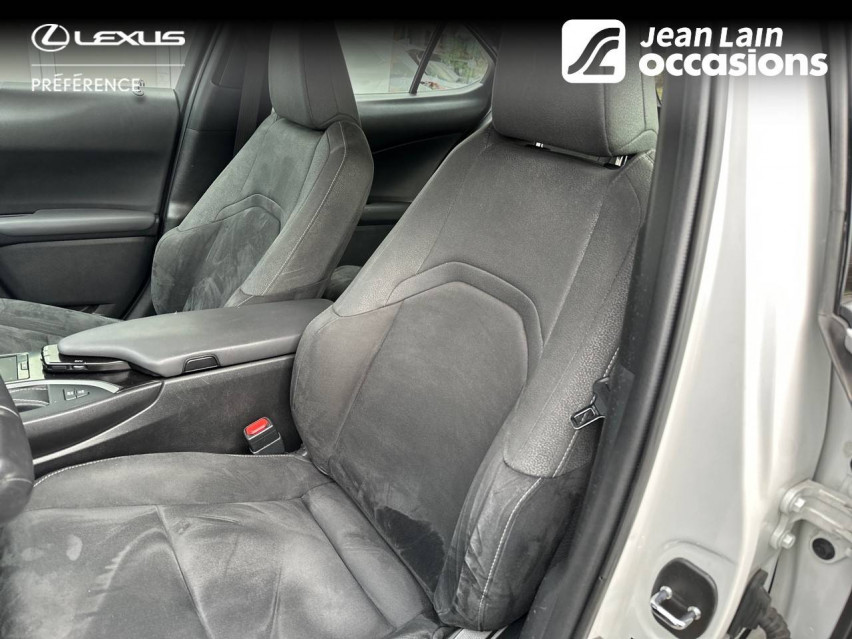 LEXUS UX UX 250h 2WD Pack Business 07/10/2019
                                                     en vente à La Motte-Servolex - Image n°19