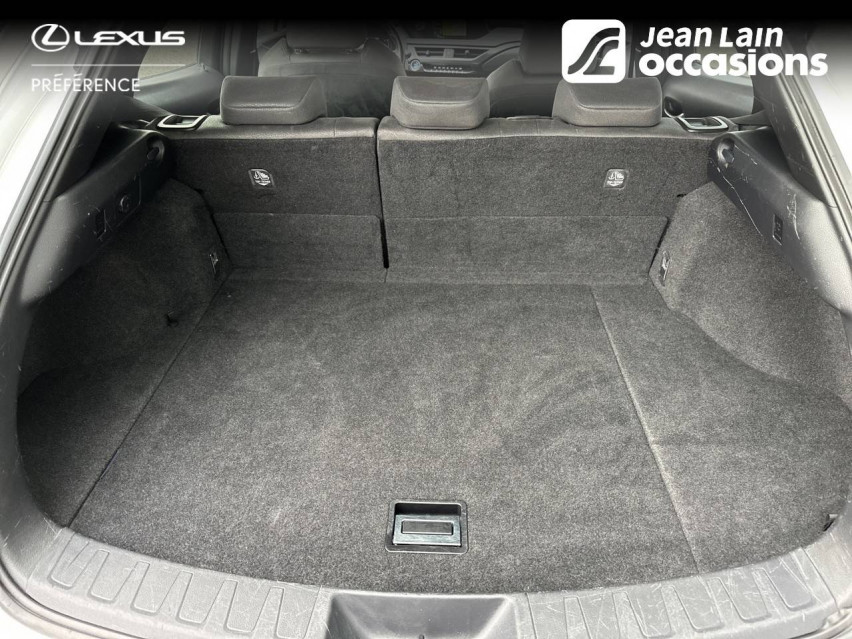 LEXUS UX UX 250h 2WD Pack Business 07/10/2019
                                                     en vente à La Motte-Servolex - Image n°10