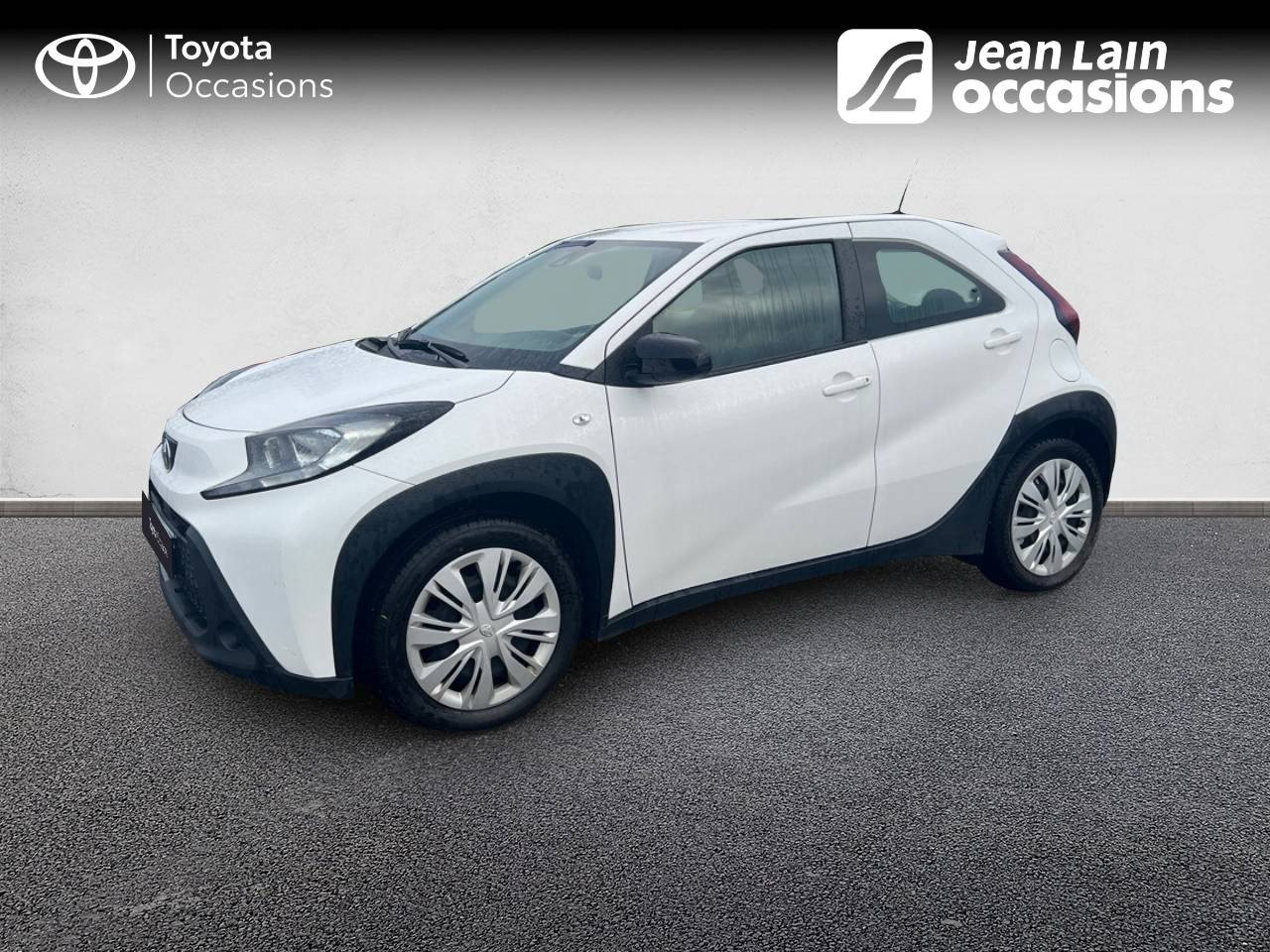 Vente en ligne TOYOTA AYGO X Aygo X 1.0 VVT-i 72 Dynamic de 2023 au prix de 13 600 €