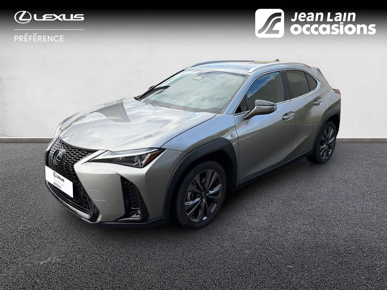 Vente en ligne LEXUS UX UX 300h 2WD F SPORT Design de 2024 au prix de 30 490 €