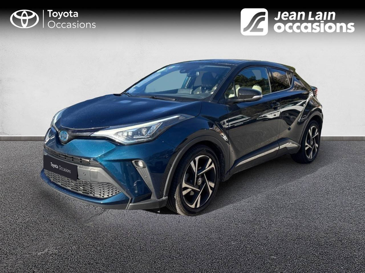 Vente en ligne TOYOTA C-HR HYBRIDE MY23 C-HR Hybride 2.0L Collection de 2023 au prix de 28 490 €