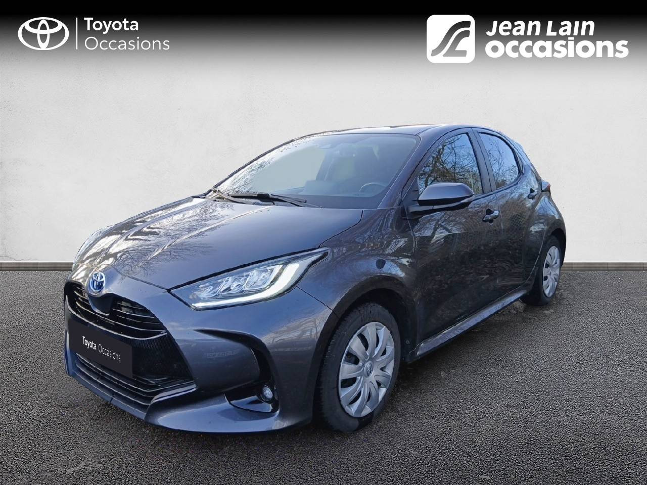 Vente en ligne TOYOTA YARIS HYBRIDE MY21 Yaris Hybride 116h Design de 2022 au prix de 19 690 €