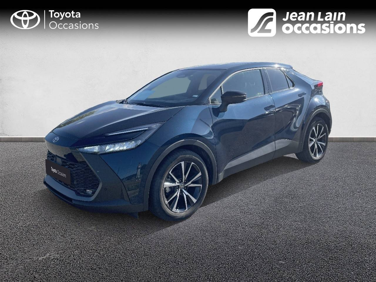 Vente en ligne TOYOTA C-HR C-HR Hybride 200 Design de 2024 au prix de 29 490 €