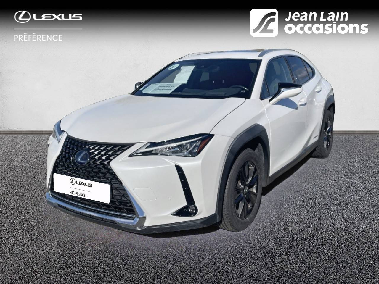 Vente en ligne LEXUS UX UX 250h 2WD Luxe de 2020 au prix de 23 990 €