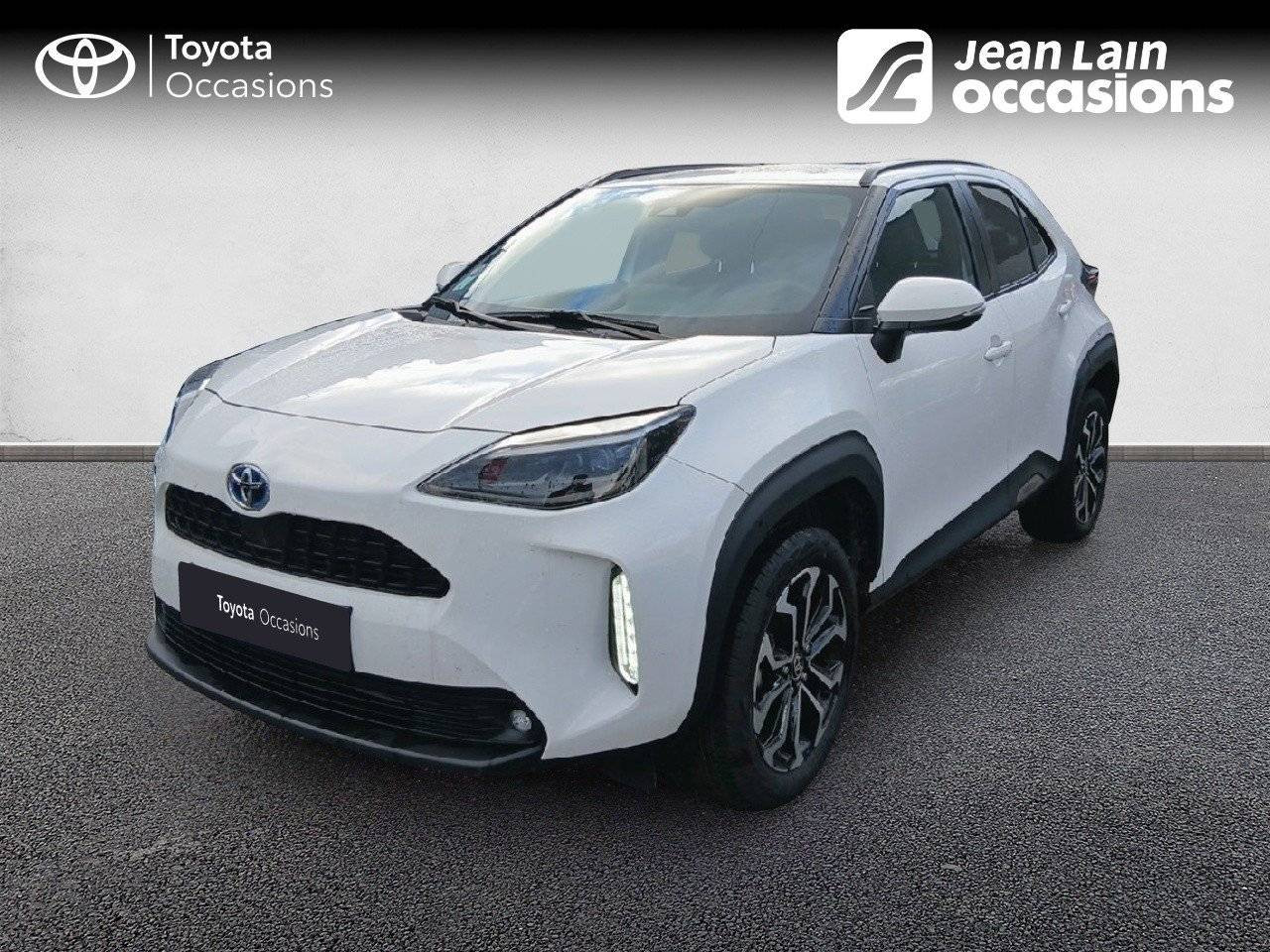 Vente en ligne TOYOTA YARIS CROSS HYBRIDE Yaris Cross Hybride 116h AWD-i Design de 2023 au prix de 24 190 €