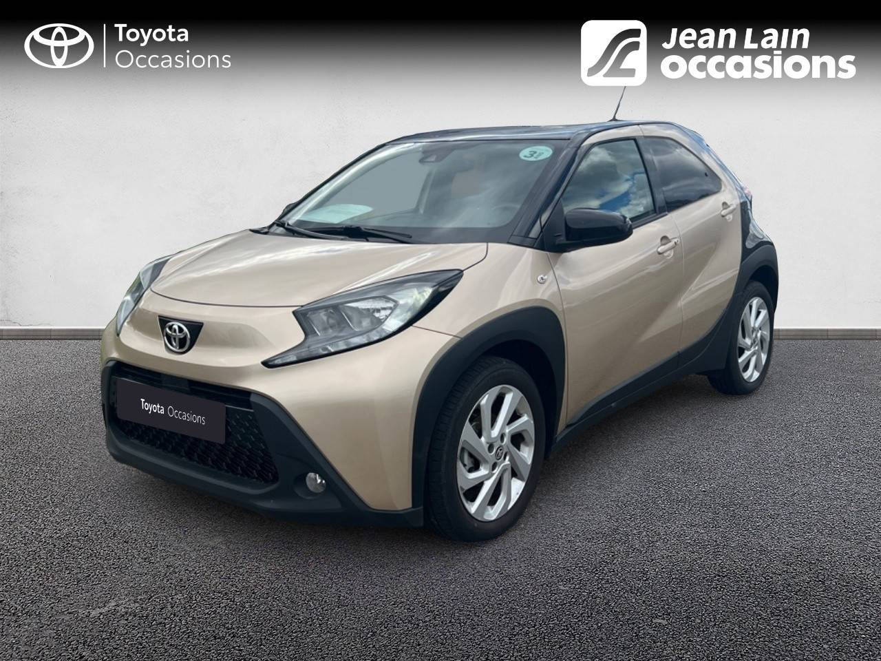 Vente en ligne TOYOTA AYGO X Aygo X 1.0 VVT-i 72 Design de 2022 au prix de 14 690 €