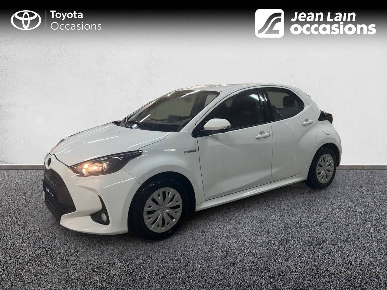 Vente en ligne TOYOTA YARIS PRO HYBRIDE MY20 Yaris Hybride 116h France Business de 2021 au prix de 17 300 €