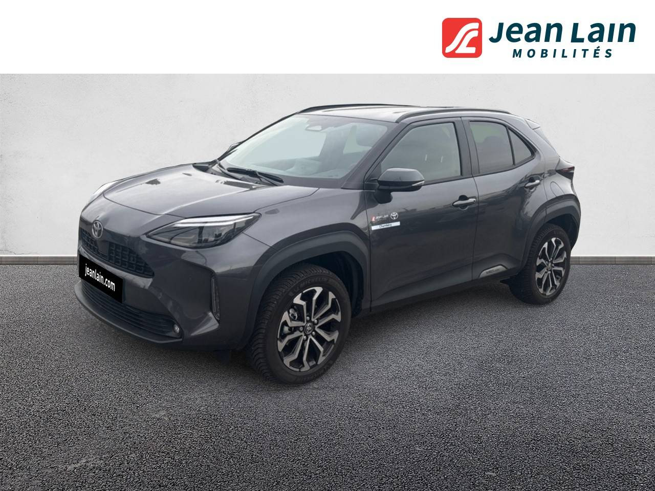 Vente en ligne TOYOTA YARIS CROSS HYBRIDE Yaris Cross Hybride 130h 2WD Design Pack Cargo de 2025 au prix de 29 990 €