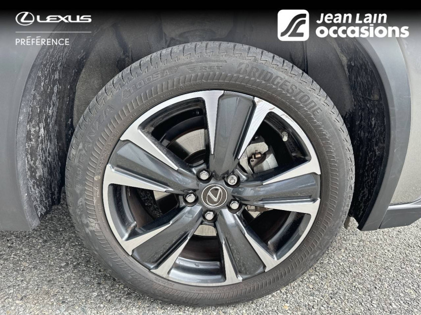 LEXUS UX MY21 UX 250h 2WD Premium Edition 30/12/2021
                                                     en vente à Seyssinet-Pariset - Image n°9