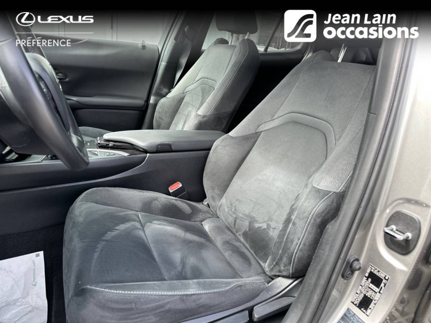LEXUS UX MY21 UX 250h 2WD Premium Edition 30/12/2021
                                                     en vente à Seyssinet-Pariset - Image n°19