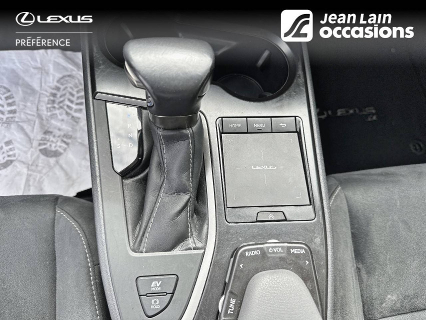 LEXUS UX MY21 UX 250h 2WD Premium Edition 30/12/2021
                                                     en vente à Seyssinet-Pariset - Image n°13