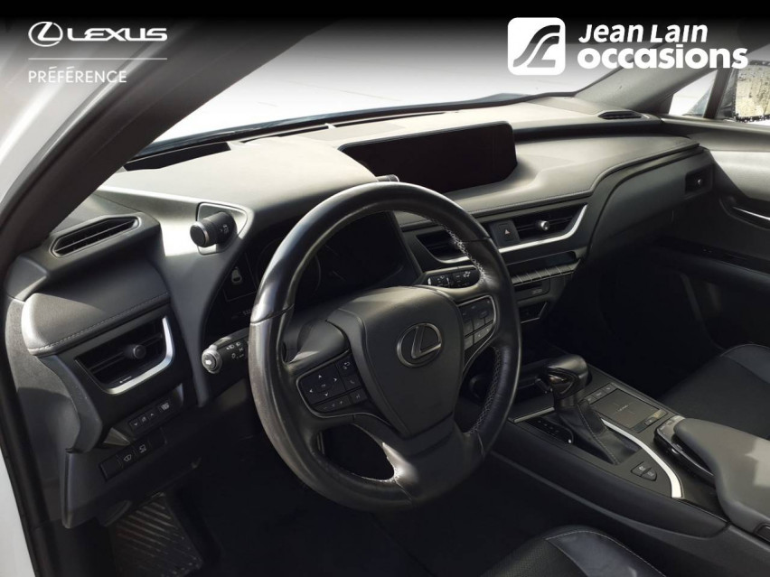 LEXUS UX UX 250h 2WD Executive 24/12/2020
                                                     en vente à Valence - Image n°11