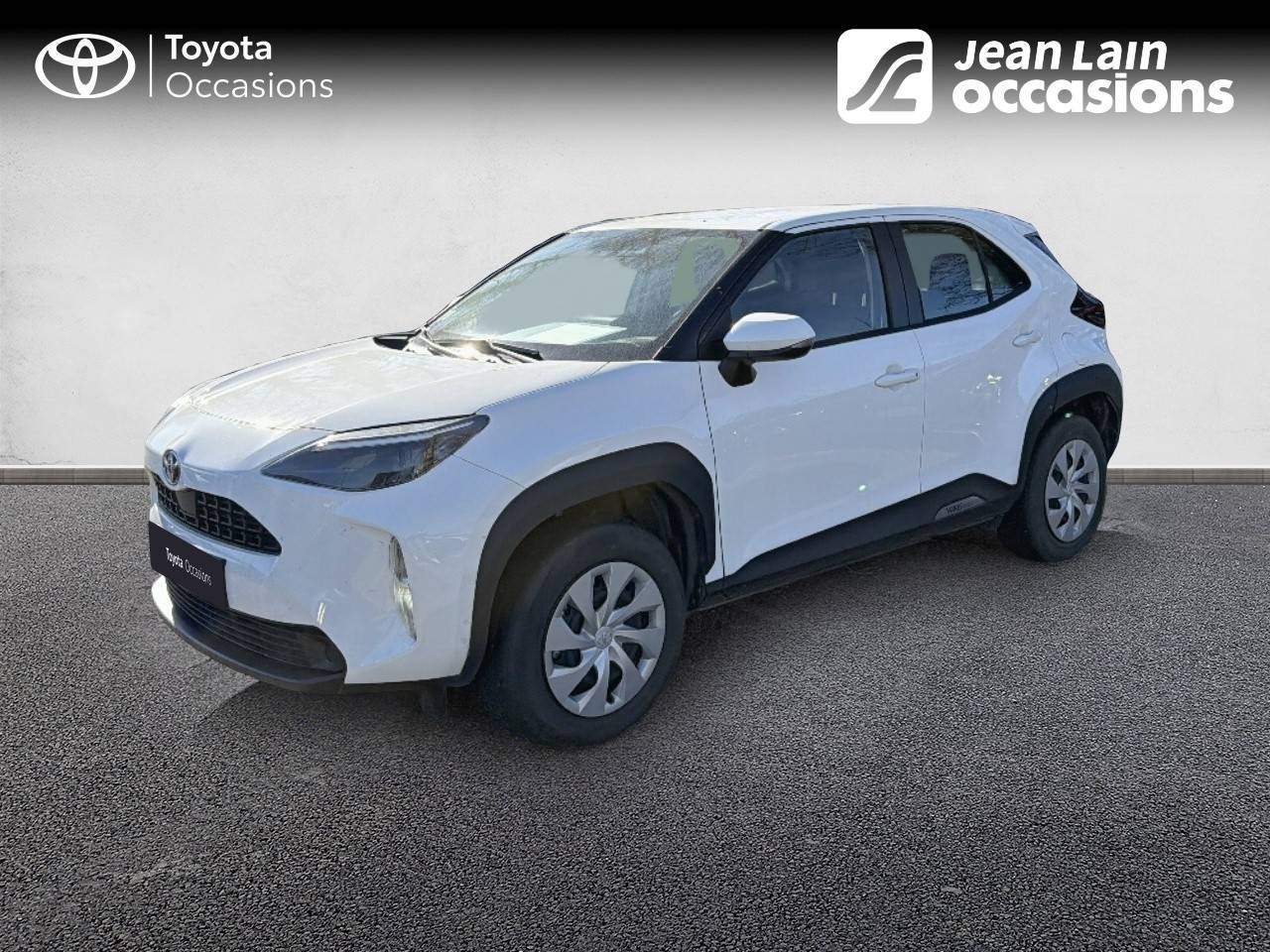 Vente en ligne TOYOTA YARIS CROSS HYBRIDE Yaris Cross Hybride 116h 2WD Dynamic de 2023 au prix de 22 290 €