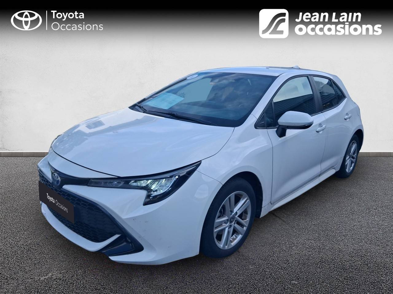 Vente en ligne TOYOTA COROLLA HYBRIDE MY22 Corolla Hybride 122h Dynamic de 2023 au prix de 23 290 €
