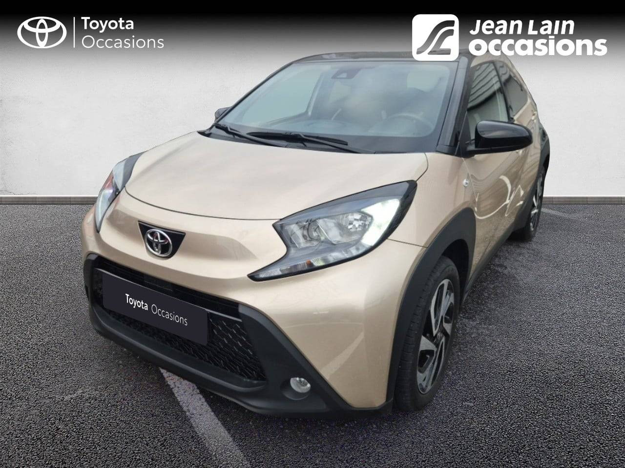 Vente en ligne TOYOTA AYGO X Aygo X 1.0 VVT-i 72 Design de 2024 au prix de 14 990 €