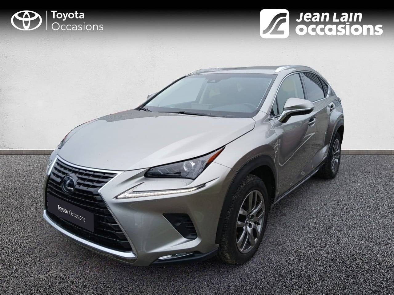 Vente en ligne LEXUS NX NX 300h 4WD Luxe de 2019 au prix de 28 490 €