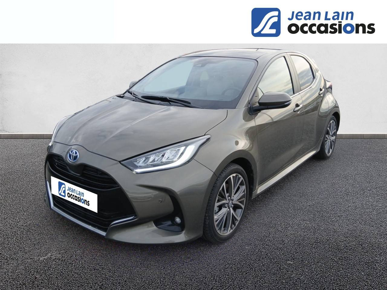 Vente en ligne TOYOTA YARIS HYBRIDE MY22 Yaris Hybride 116h Iconic de 2023 au prix de 22 990 €