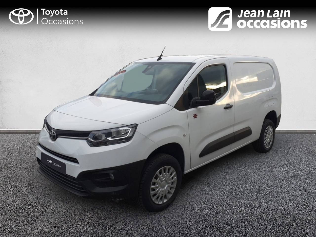 Vente en ligne TOYOTA PROACE CITY CABINE APPROFONDIE RC23 PROACE CITY CA LONG 1.5L 130 D-4D BVM6 DANGEL de 2023 au prix de 31 990 €