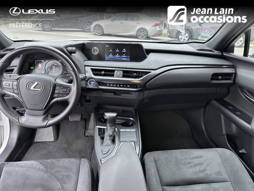 LEXUS UX MY21 UX 250h 2WD Premium Edition 10/05/2021
                                                     en vente à Seyssinet-Pariset - Image n°18