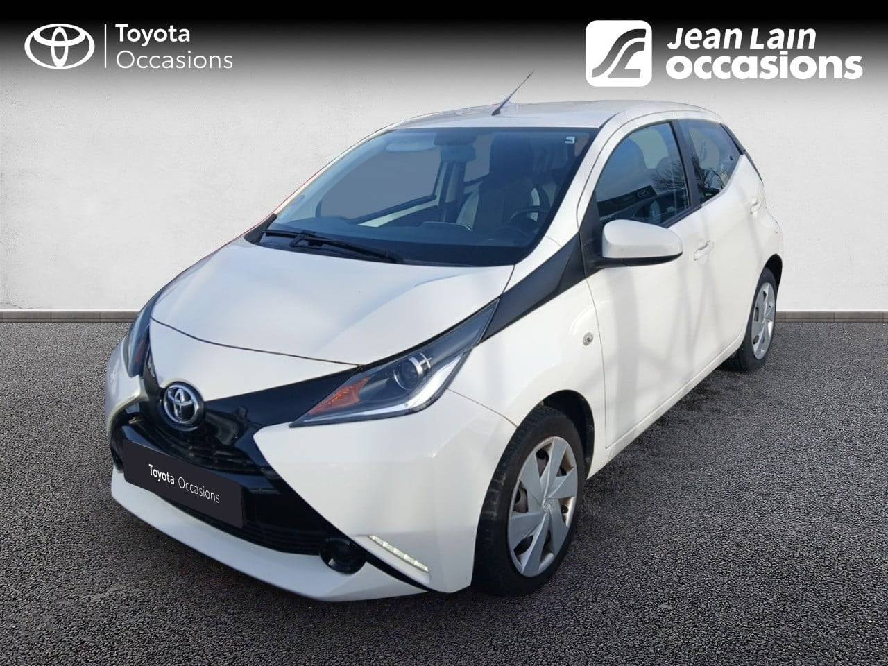 Vente en ligne TOYOTA AYGO Aygo 1.0 VVT-i x-play de 2016 au prix de 10 400 €
