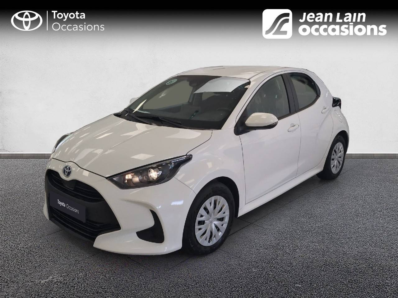 Vente en ligne TOYOTA YARIS HYBRIDE MY22 Yaris Hybride 116h Dynamic de 2023 au prix de 19 990 €