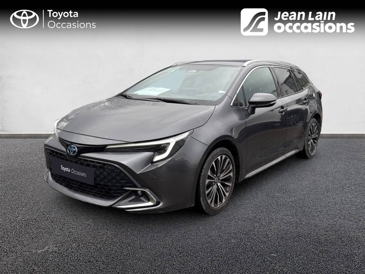 Vente en ligne TOYOTA COROLLA TOURING SPORTS HYBRIDE Corolla Touring Sports Hybride 140ch Design de 2024 au prix de 28 290 €