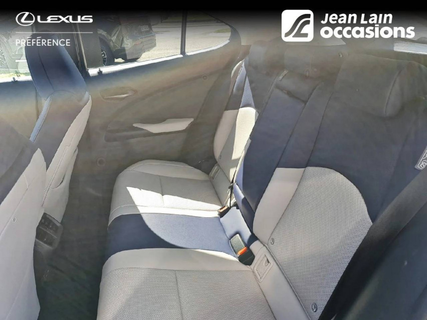 LEXUS UX UX 250h 4WD Executive 10/02/2021
                                                     en vente à Seyssinet-Pariset - Image n°17