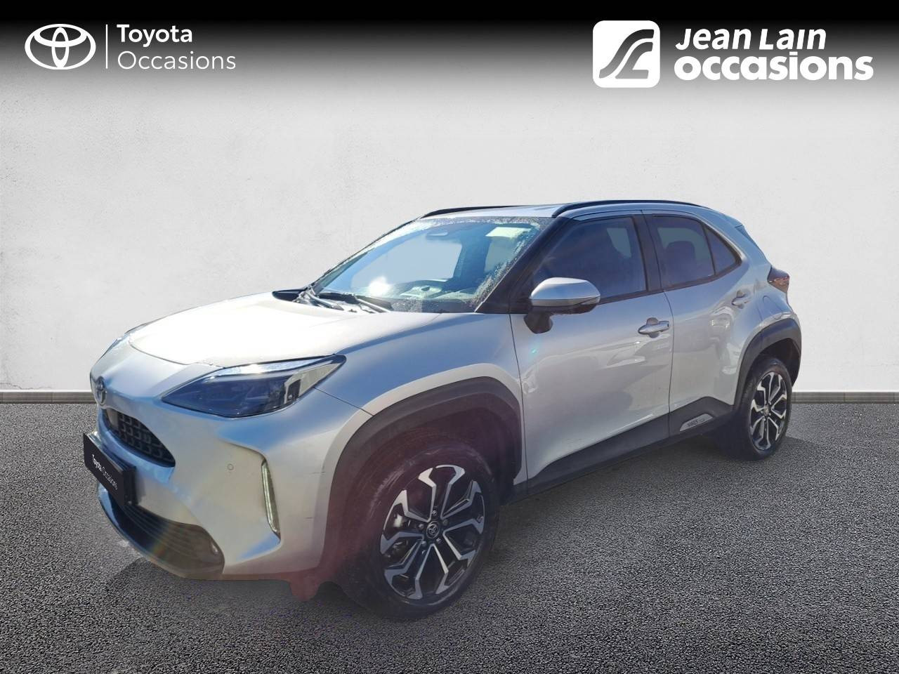 Vente en ligne TOYOTA YARIS CROSS HYBRIDE Yaris Cross Hybride 130h AWD-i Design de 2024 au prix de 26 990 €