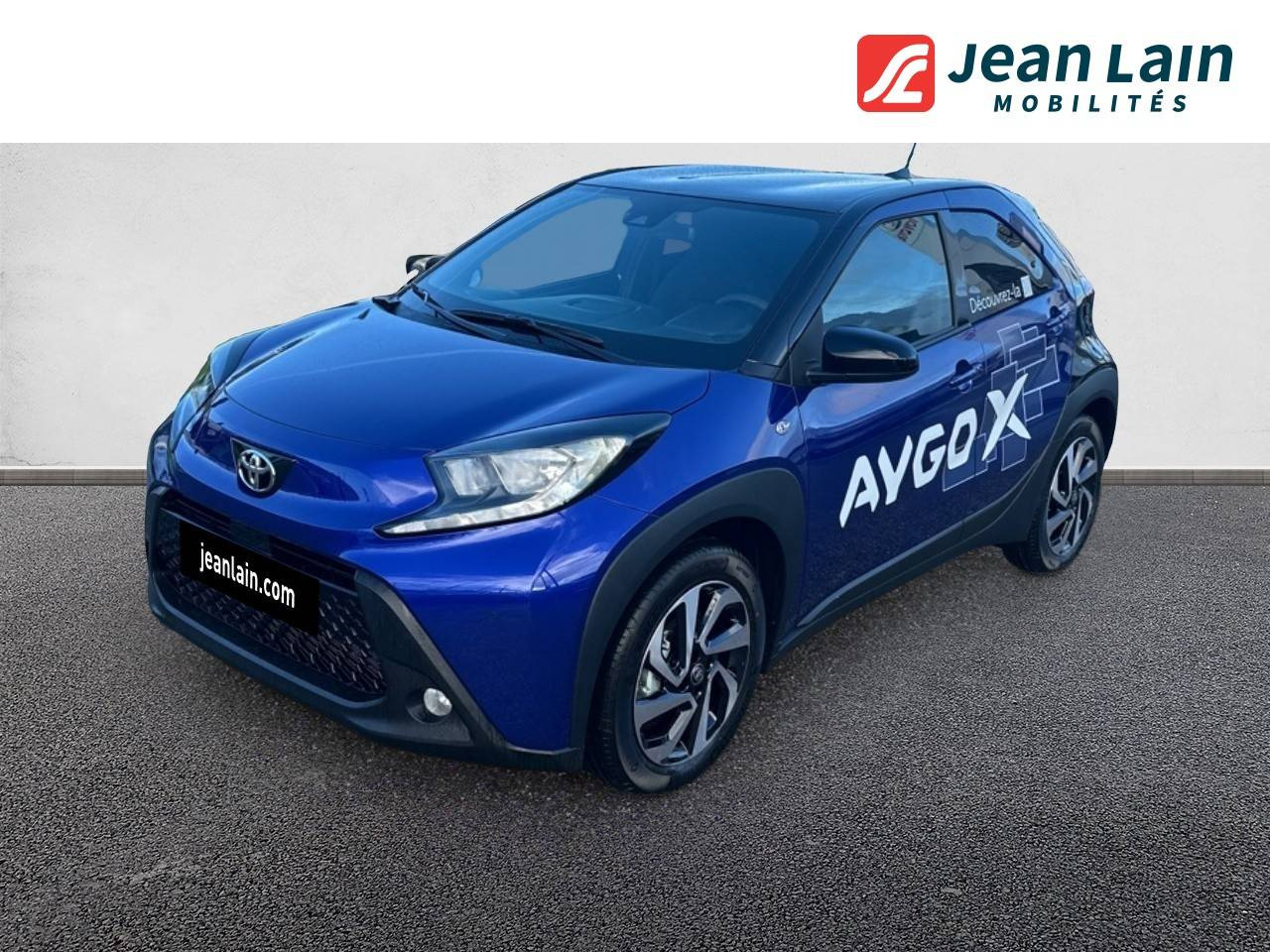 Vente en ligne TOYOTA AYGO X Aygo X 1.0 VVT-i 72 S-CVT Design ZEN RADAR de 2025 au prix de 19 990 €