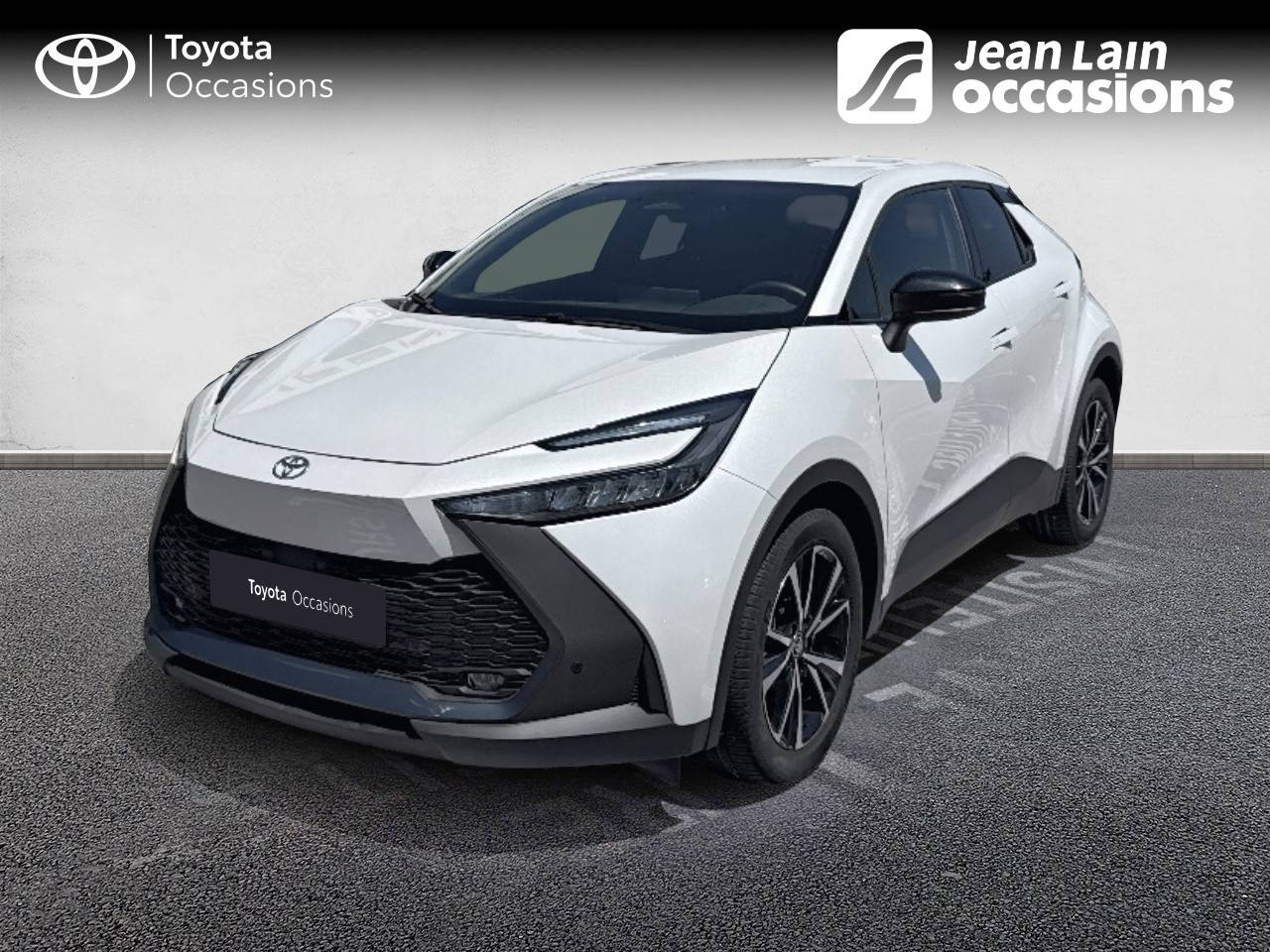 Vente en ligne TOYOTA C-HR C-HR Hybride 200 Design de 2024 au prix de 29 890 €