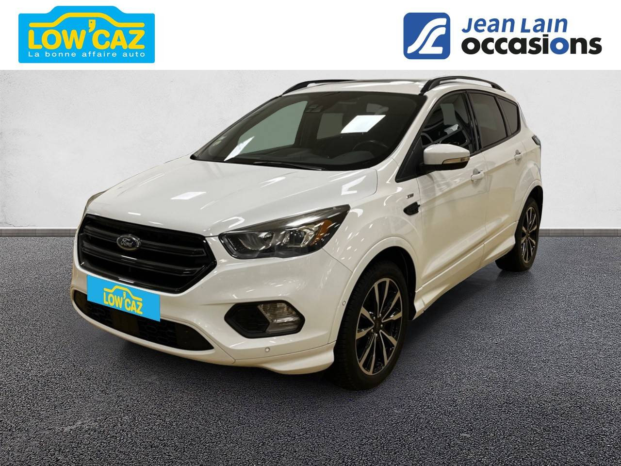 Vente en ligne FORD KUGA Kuga 2.0 TDCi 150 S&S 4x2 BVM6 ST-Line de 2017 au prix de 14 190 €