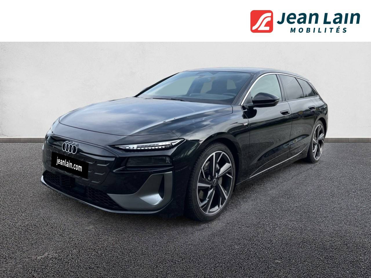 Vente en ligne AUDI A6 E-TRON AVANT A6 e-tron Avant Performance 367 ch S line de 2025 au prix de 84 900 €