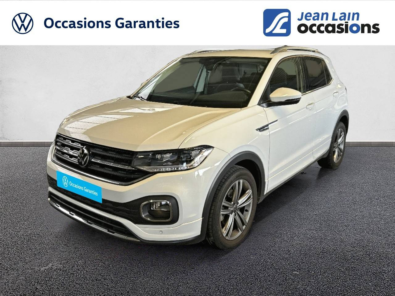 Vente en ligne VOLKSWAGEN T-CROSS T-Cross 1.0 TSI 110 Start/Stop DSG7 R-Line Tech de 2022 au prix de 21 790 €